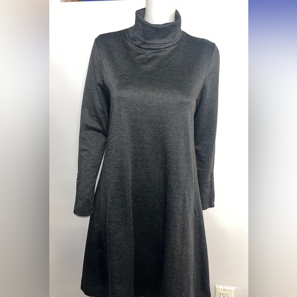 Women’s size Medium turtleneck dress - Picture 2 of 11